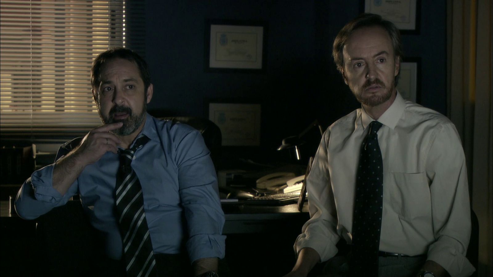 Guante blanco - Episodio 7: La ninfa de oro - Ver ahora