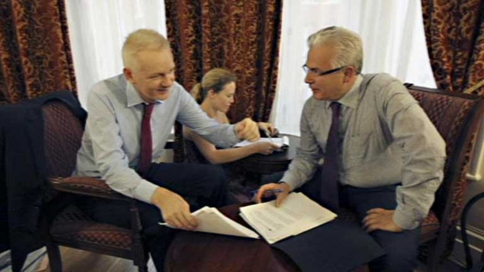 Garzón planea llevar a la Corte Internacional el caso Assange 