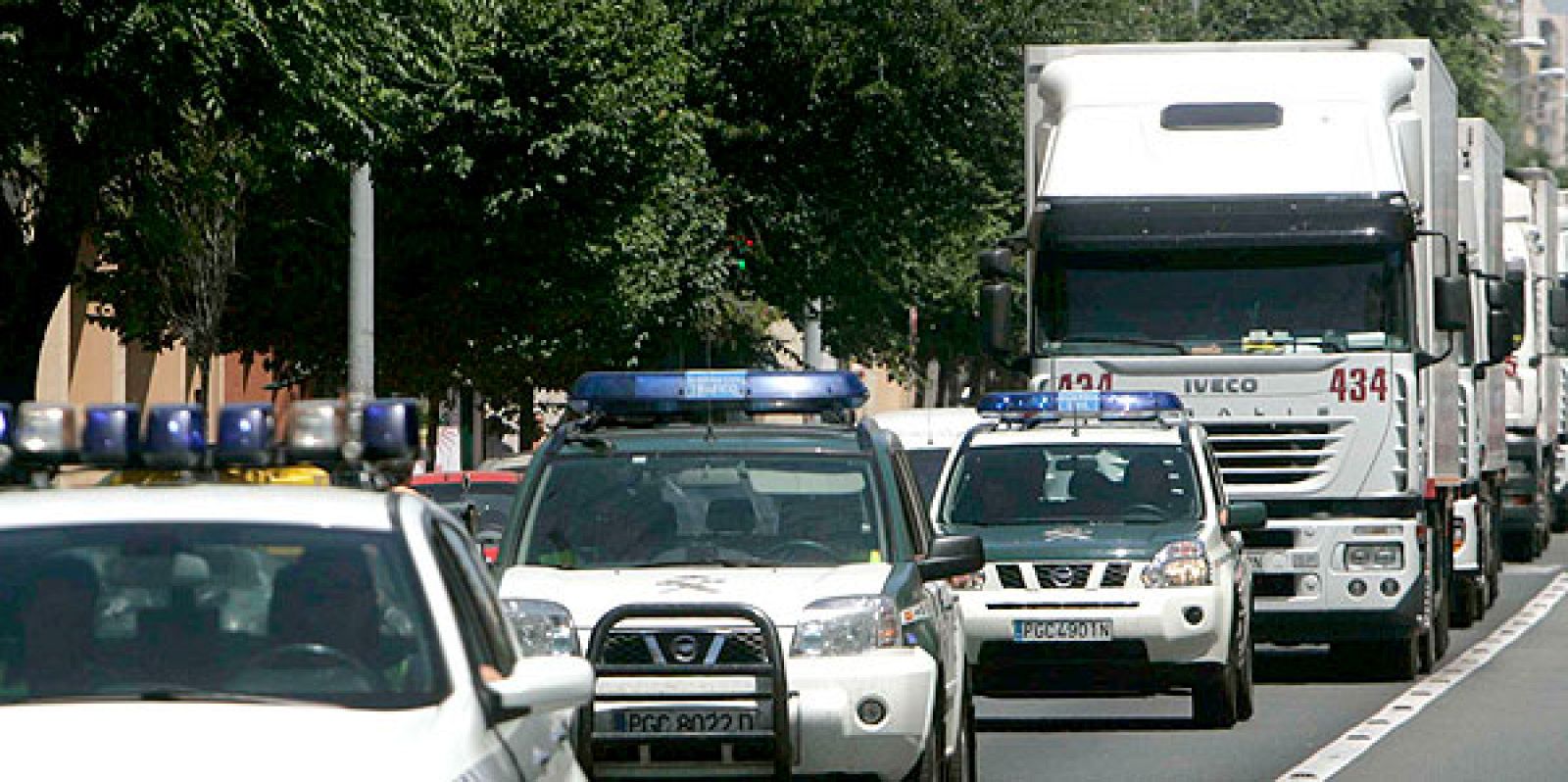 El ministro del Interior ha asegurado que el lunes se habrá recuperado la normalidad.