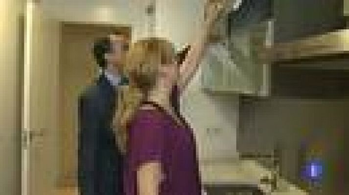 Telediario 1 - Comprar casa en grupo