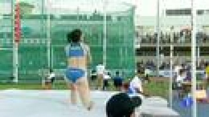 Telediario 1 - Beitia dice adiós a la altura; Bustos toma el mando en 1.500