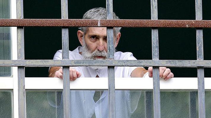 Telediario 1 - La Fiscalía se opone a que el preso de ETA con cáncer Uribetxebarria salga de la cárcel