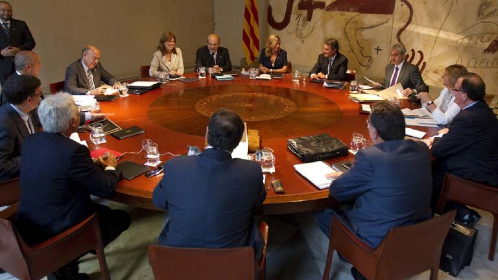 Cataluña pide un rescate de 5.023 millones "sin condiciones políticas"