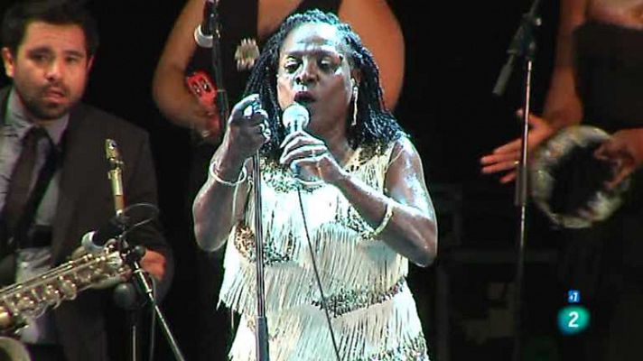 Sharon Jones & #38. The Dap Kings