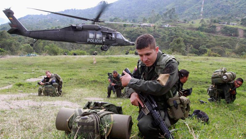 Los colombianos apoyan la oferta de diálogo de Santos a las FARC