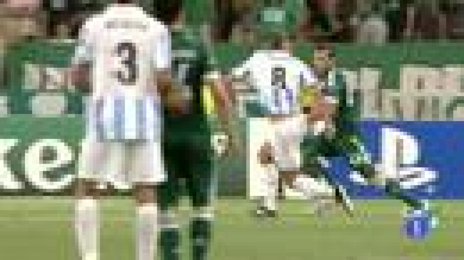 El conjunto que dirige Manuel Pellegrini empata a cero en Atenas contra el Panathinaikos y estará en el sorteo de la fase de grupos de este jueves.