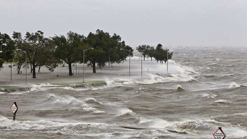  El huracán Isaac les está restando protagonismo a la Convención Republicana 