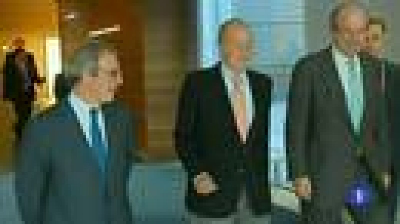 El rey almuerza con los grandes empresarios españoles | Ver