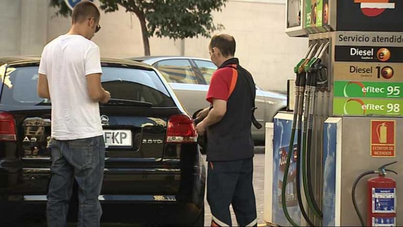 La gasolina eleva el IPC de agosto en cinco décimas