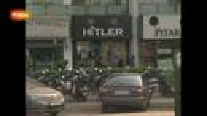 Ponen el nombre de 'Hitler' a una tienda de ropa en la India