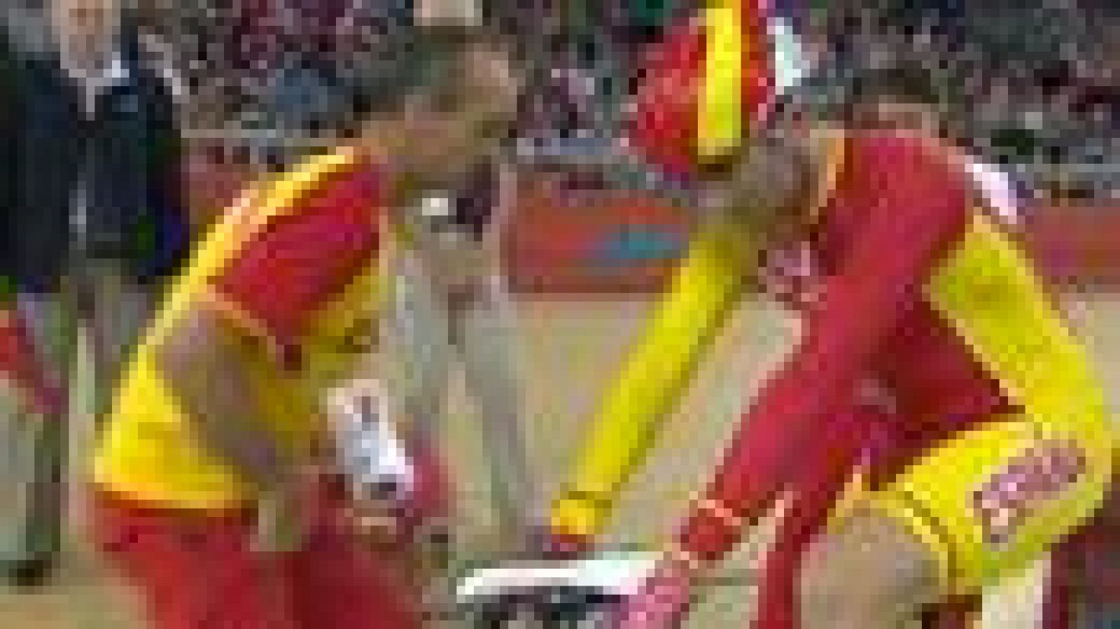 El tándem de ciclismo formado por José Enrique Porto y Juan Antonio Villanueva  se mostró feliz ha conquistado la medalla de plata  en la prueba de un kilómetro de los Juegos Paralímpicos de Londres.