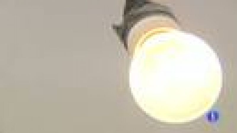Las clásicas bombillas, las incandescentes, dejan de fabricarse y venderse 