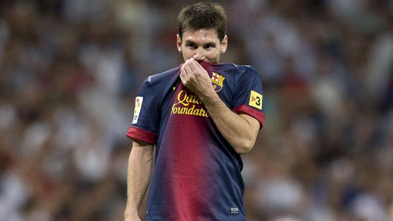 El FC Barcelona defiende liderato frente al Valencia en casa, días después de perder en la Supercopa de España contra el Madrid y sin poder contar con su técnico, Tito Vilanova, sancionado con dos partidos.