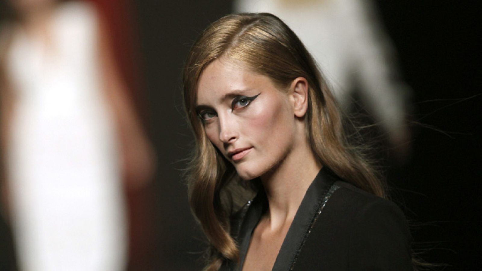 Desfile de Miguel Palacio