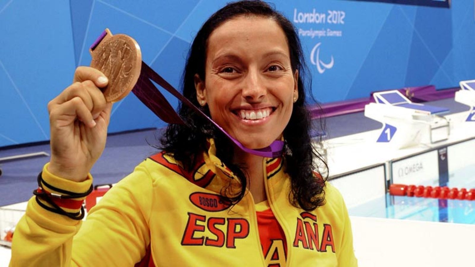 La aragonesa, que tiene aún tres pruebas por nadar, apuesta por llegar a las 22 medallas, todo un récord personal. Ten, por su parte, se queda con un cierto sabor agridulce porque esperaba luchar por el oro en los Juegos Paralímpicos de Londres 2012.