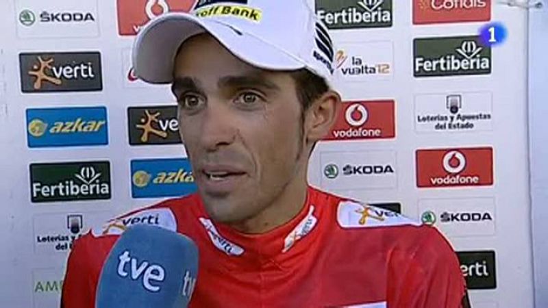 El ciclista de Pinto estrena jersey rojo de líder de la Vuelta a España ante las cámaras de TVE y asegura que el equipo ha superado "un día complicado".
