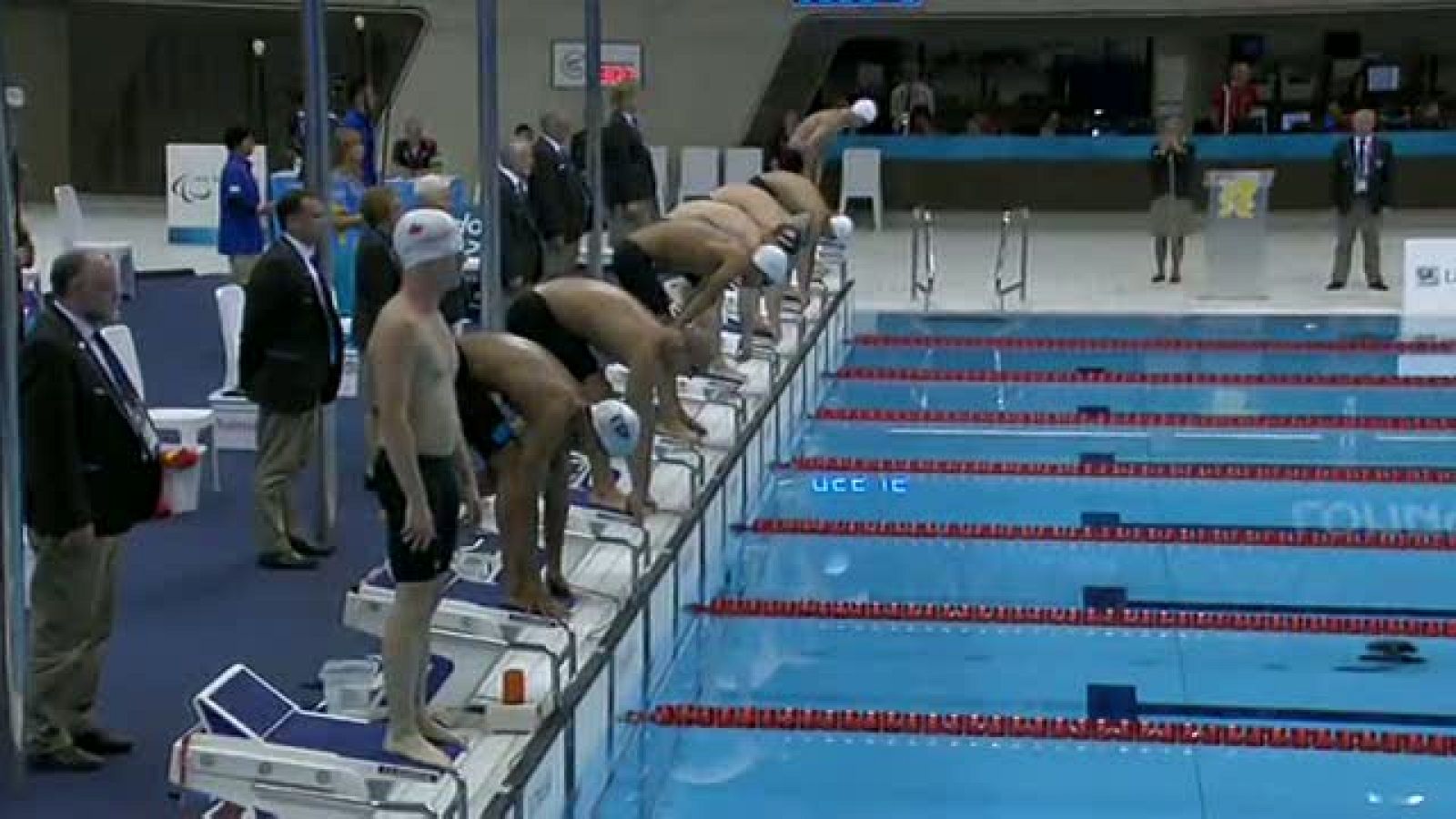 El nadador paralímpico español Enhamed Enhamed Mohamed ha logrado hoy la medalla de plata, con un tiempo de 1:03.93, en los 100 metros mariposa, prueba en la que el también español Israel Oliver quedó séptimo, en la octava jornada de competición de l