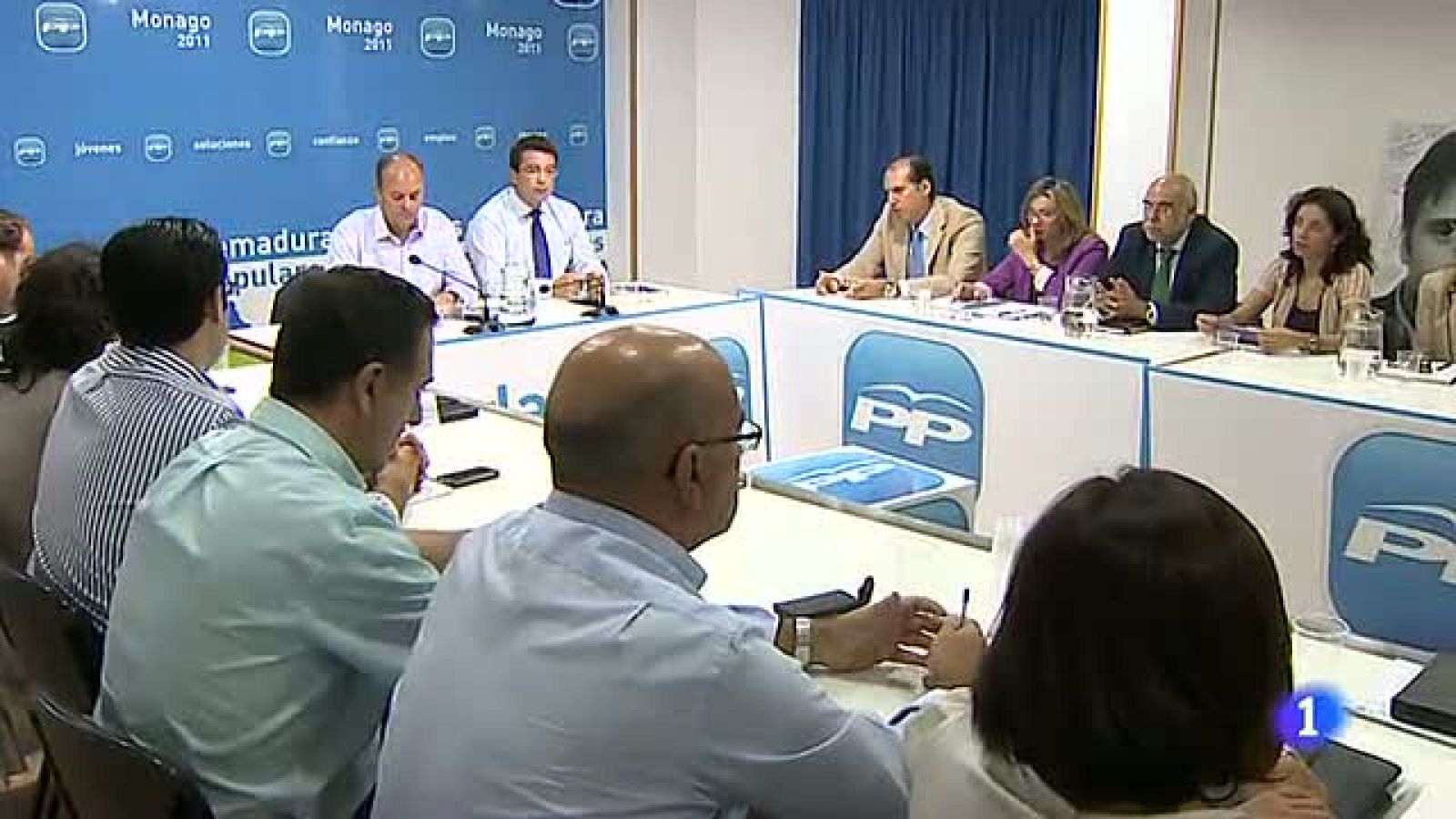 Monago explica su propuesta para mantener el IVA cultural al 13 %