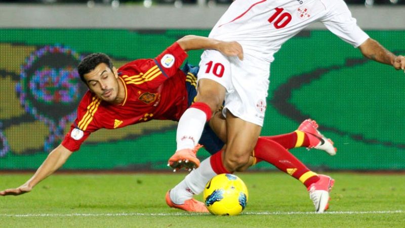 La 'Roja' aterriza con los tres puntos de Georgia en el zurrón