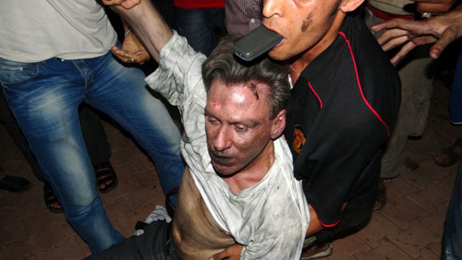 Telediario 1: Ataques radicales en Libia | RTVE Play