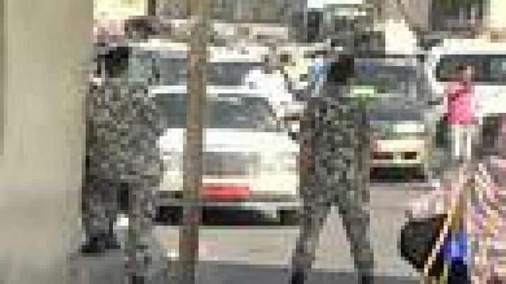 Telediario 1 - Más de 83.000 sirios han cruzado al Líbano por este paso fronterizo de Masnaa