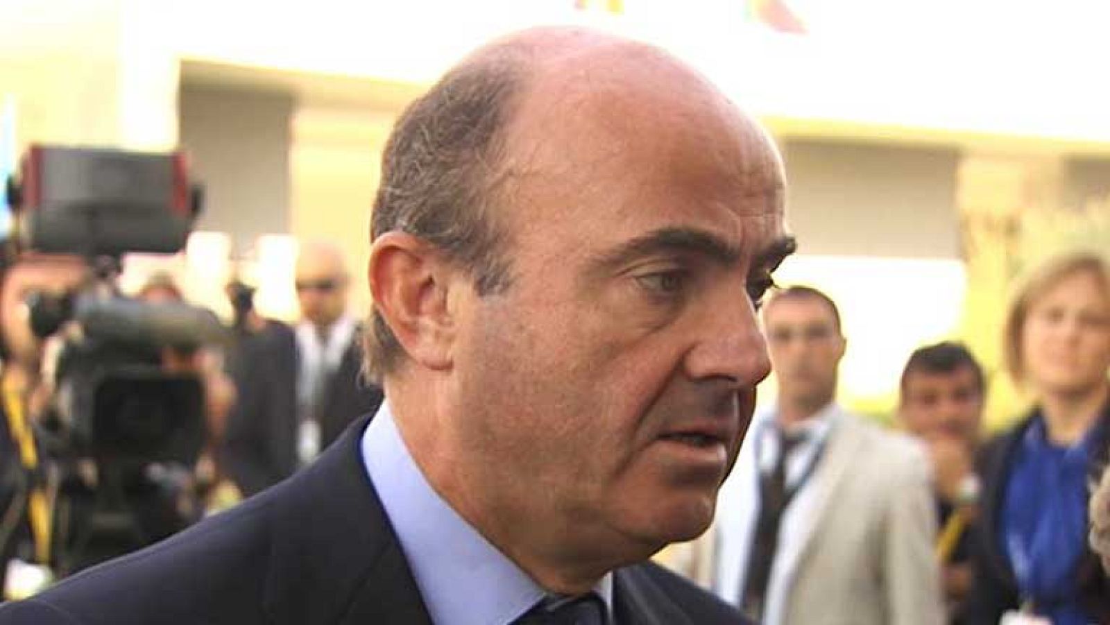 Telediario 1: Telediario 1 en 4' - 14/09/12 | RTVE Play