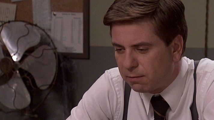 Amar en tiempos revueltos - Héctor sigue amando a Teresa