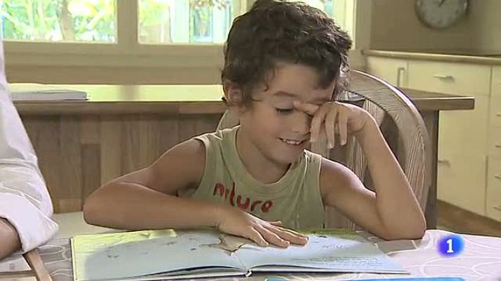 Telediario 1 - El sábado será el día mundial de la denominada "educación en casa"
