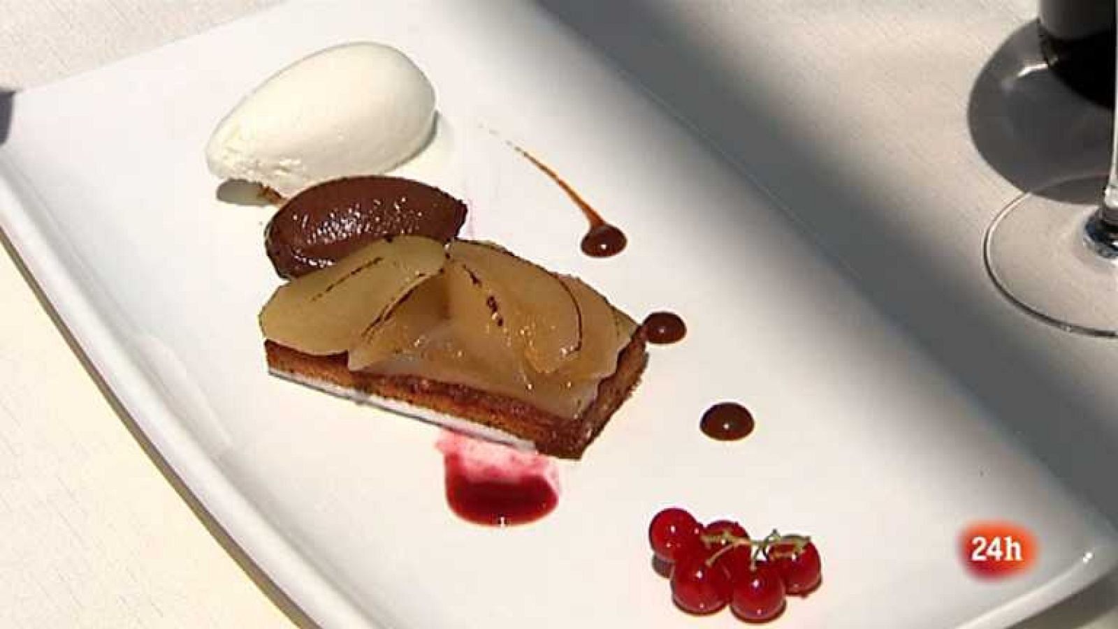 Zoom Tendencias - Urdaibai, una escapada entre olas, pintxos y relax - 15/09/12 - Ver ahora