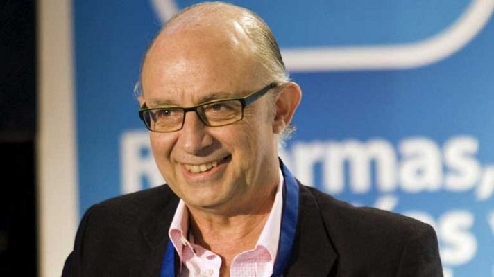 Telediario 1 - Montoro: "No vamos a poder financiar los servicios públicos si no eliminamos el déficit público"