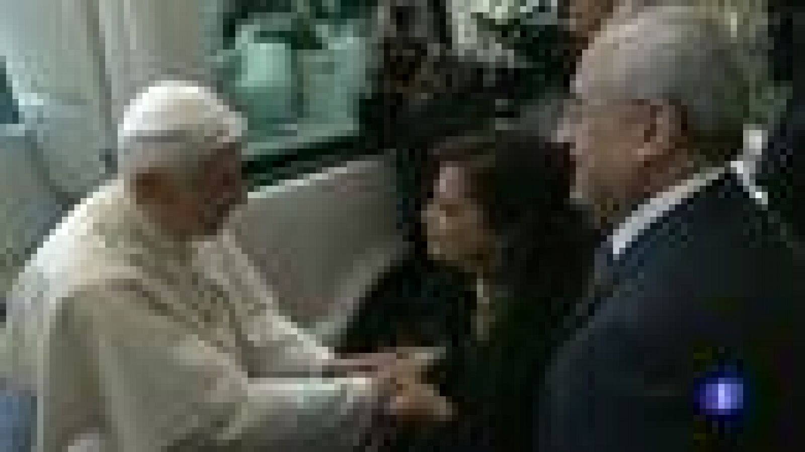 Telediario 1: Benedicto XVI defiende la libertad religiosa | RTVE Play