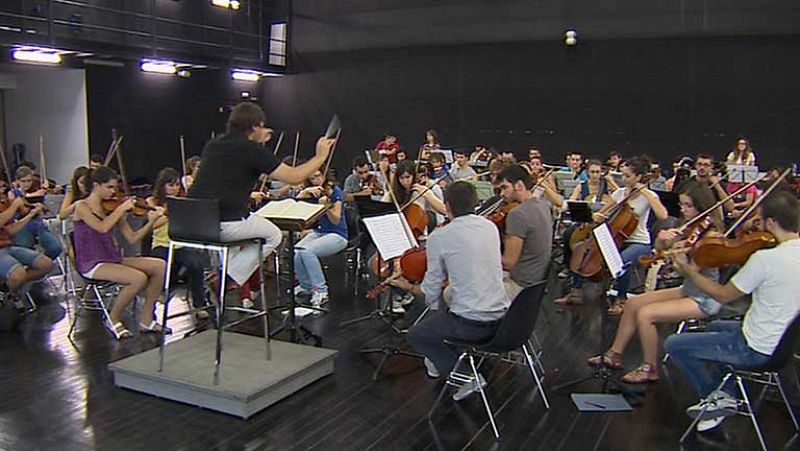Original concierto de la Joven Orquesta de Madrid a beneficio de la Fundación Cris contra el cáncer