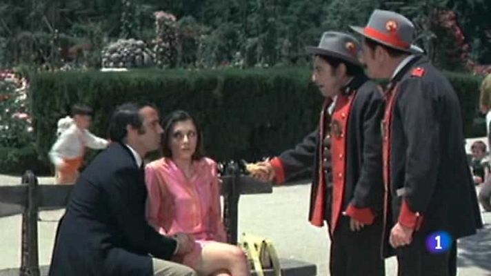 Cine de barrio - Soltera y madre en la vida