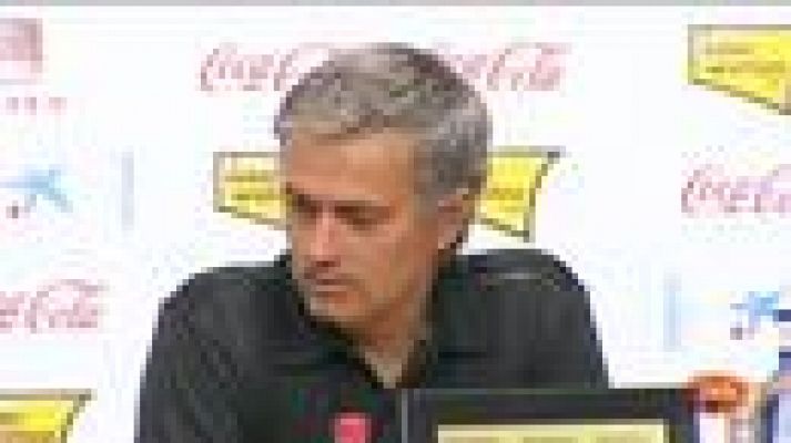 Mourinho: "Victoria merecidísima del Sevilla, derrota todavía más merecida nuestra"