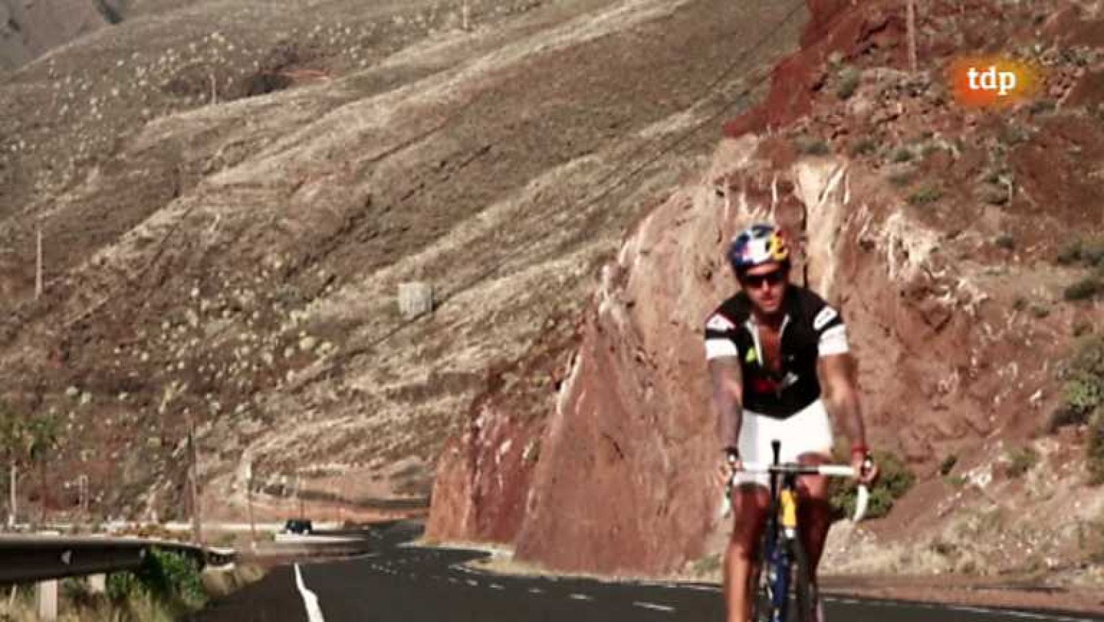 Triatlón extremo - Red Bull. 7 Islands - Ver ahora