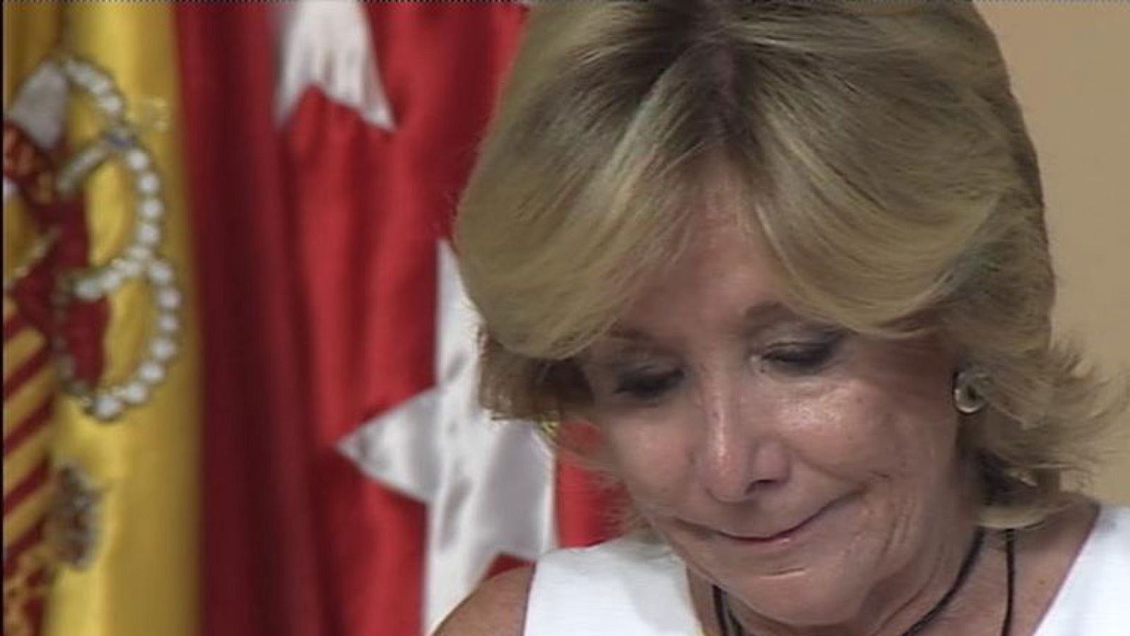 Aguirre se emociona al dimitir