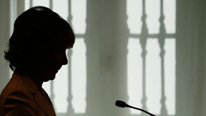 Telediario 1 - Esperanza Aguirre dice adiós a una vida dedicada a la política