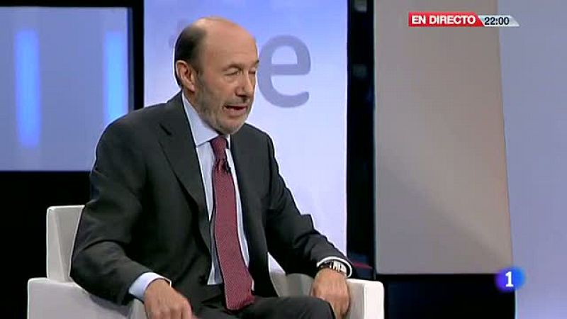 Rubalcaba dice que cuando estaban en el Gobierno "no fueron capaces de solucionar la crisis"