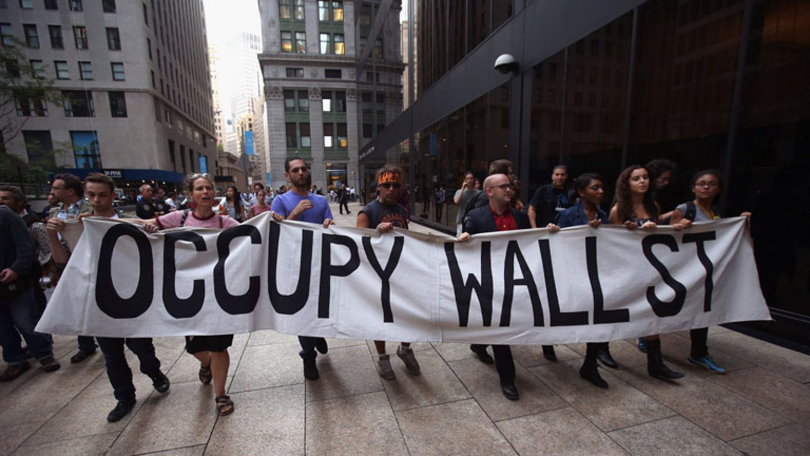 La policía detiene a más de un centenar de activistas de 'Ocupa Wall Street' en su primer aniversario