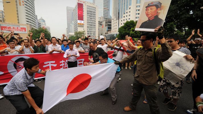Telediario 1 - Se eleva la tensión entre China y Japón mientras EE.UU. pide moderación a ambas partes