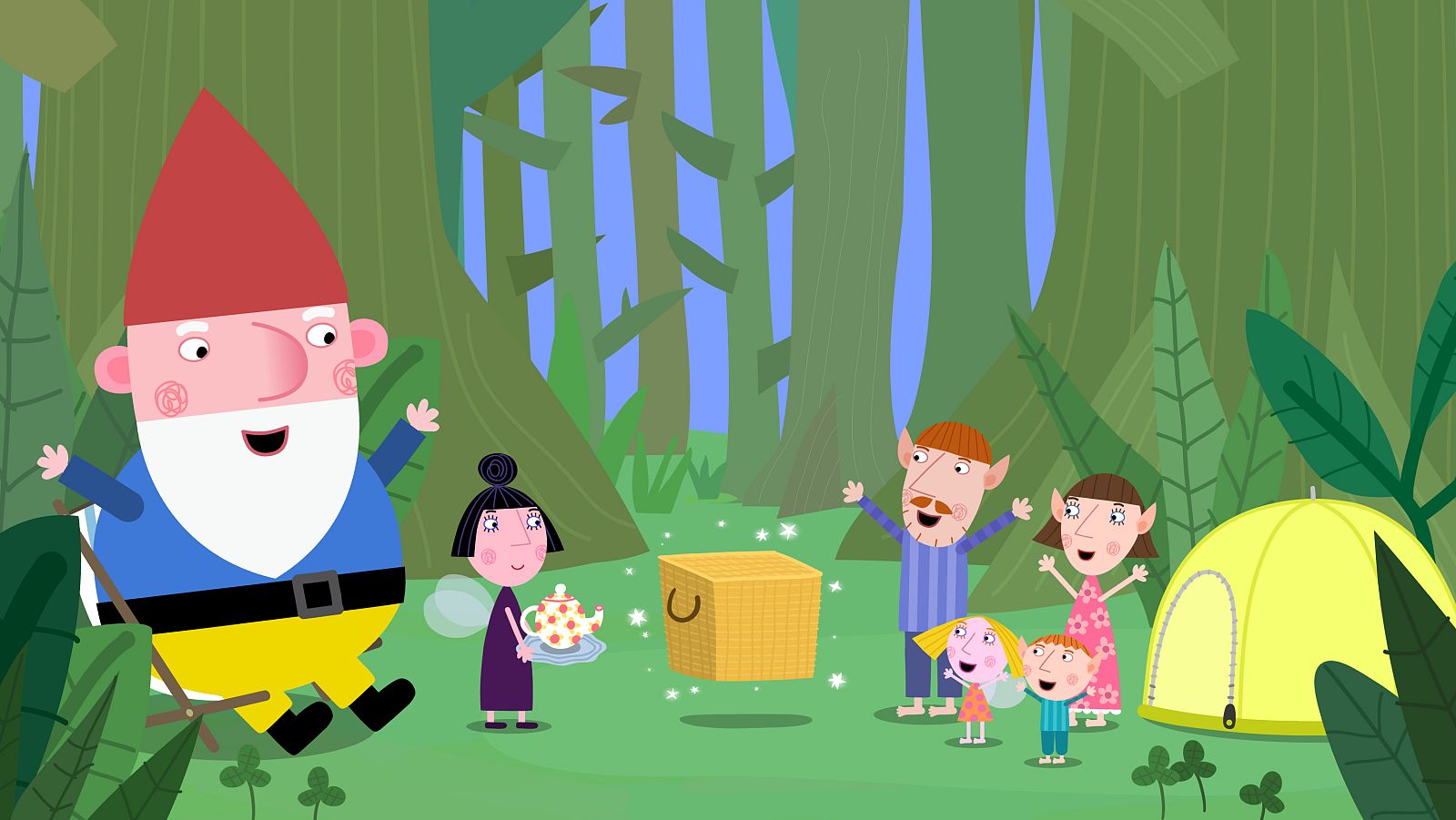 Camping out - Ben and Holly's Little Kingdom | Watch