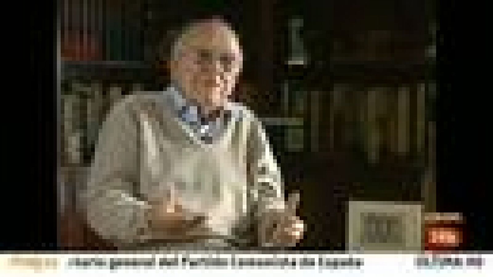 La tarde en 24h: Muere Santiago Carrillo, a los 97 años | RTVE Play