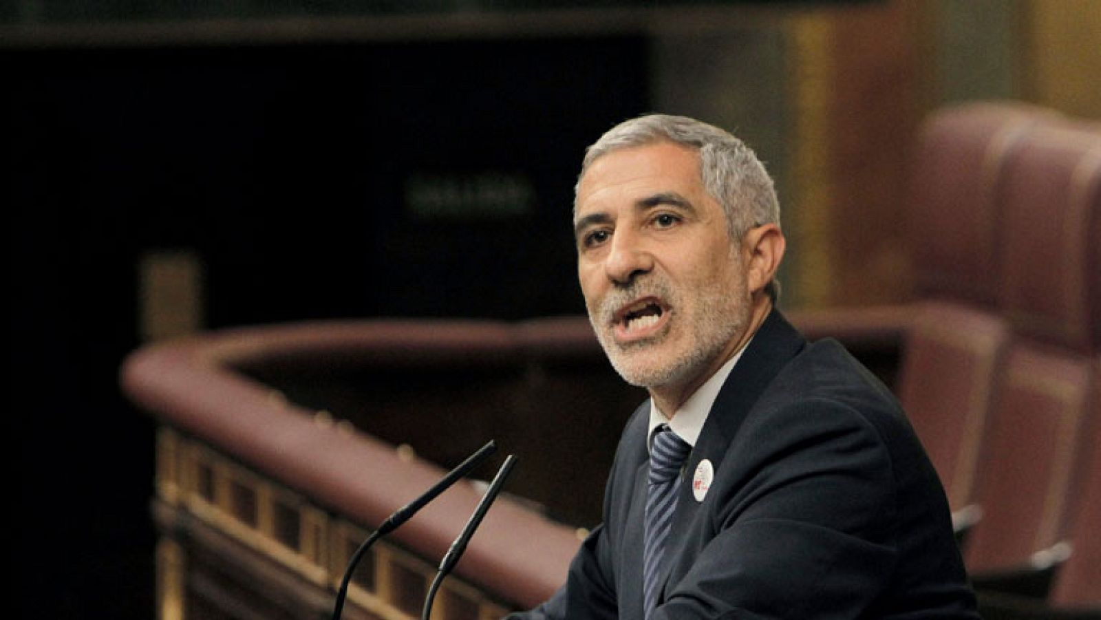 Llamazares: "Se nos va un pedacito de historia" - Informativo 24h | Ver