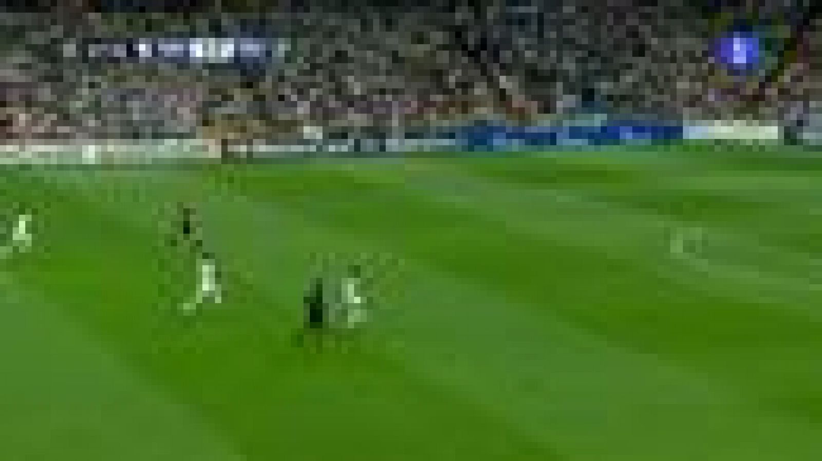 Dzeko asesta el golpe en un contraataque (0-1) | RTVE Play