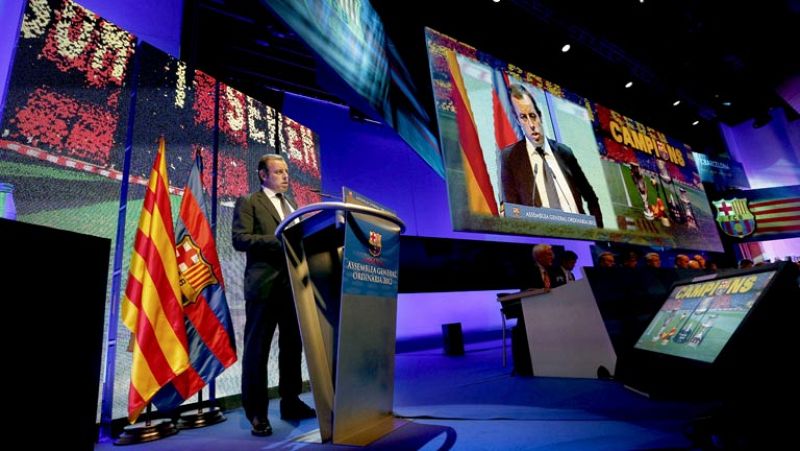 Deporte, economía y política en la asamblea del FC Barcelona 