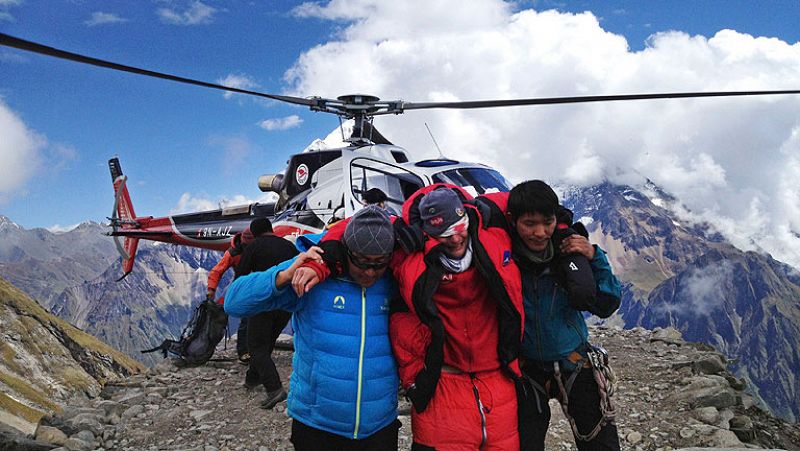 En Nepal 7 alpinistas han muerto y 5 permanecen desaparecidas