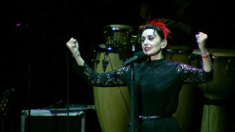 Luz Casal anfitriona del Festival en Boimorto que recauda para la Lucha contra el Cáncer