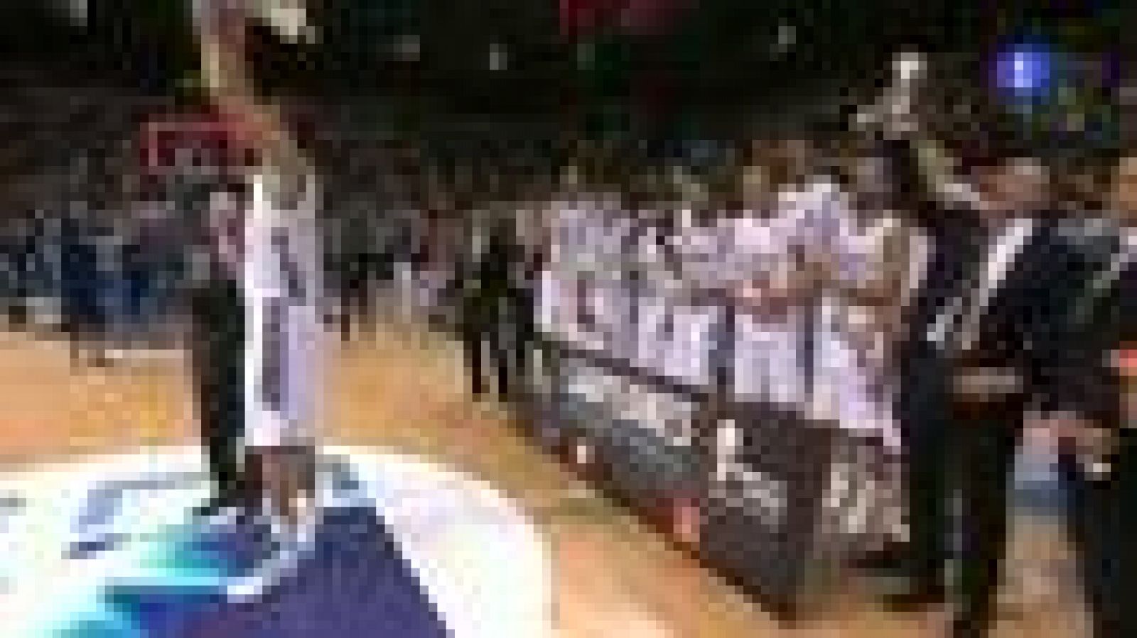 Baloncesto en RTVE: El Madrid recibe la Supercopa de baloncesto | RTVE Play