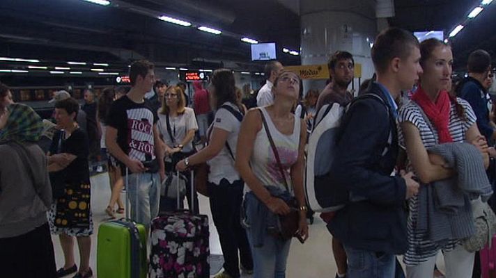 Telediario 1 - Huelga trabajadores Metro Barcelona
