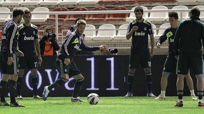 Telediario 1 - La iluminación del estadio del Rayo vuelve a funcionar tras el sabotaje